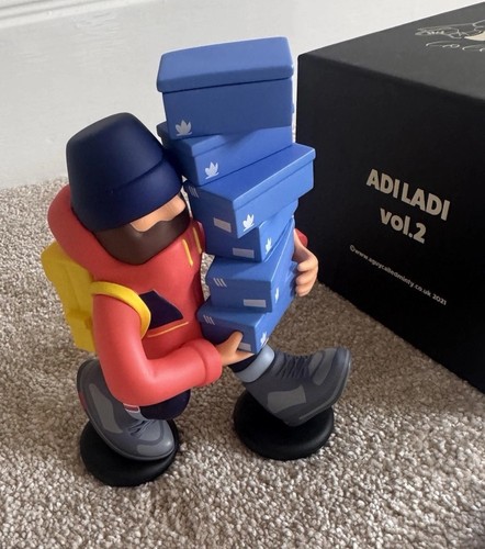 Adi ladi vol vinyl figure - vol.2,