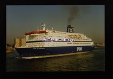 fq0062 - P&O Ferry - Pride of Portsmouth leaves her Harbour - photograph 6x4