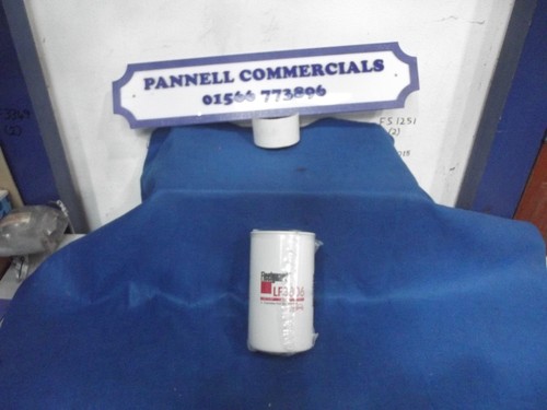 Fleetguard oil filter - oil,