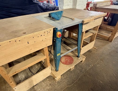 Makita 2712 315mm 110v - 315mm, table