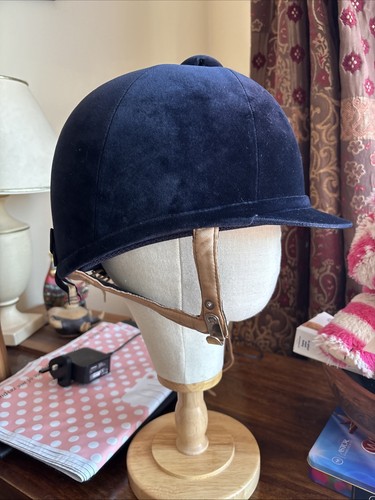 Navy velvet charles owen - velvet, show
