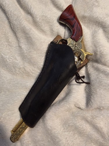 Swordfish golden revolver - golden,