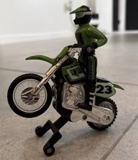 2002 Hot Wheels - Push & Go Dirt Bike Motorcycle (#23 Clone Green / Black Bike)