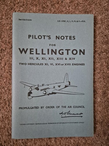 Pilots notes wellington bomber - pilots,