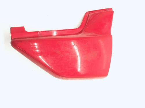 Fairing cover under right