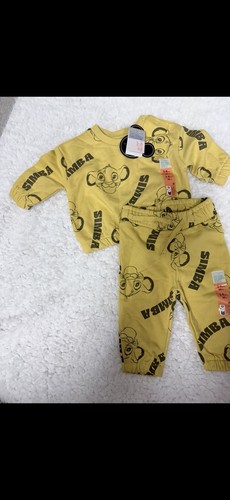 Primark brand new - simba, outfit
