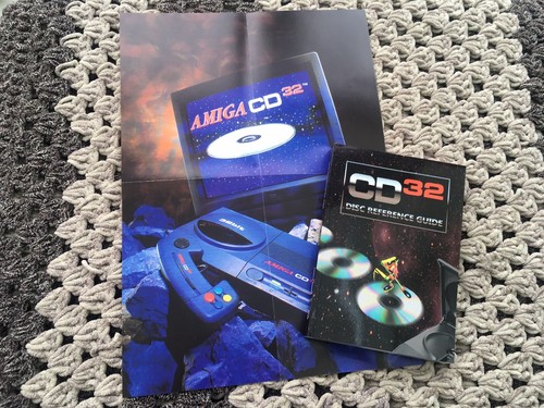 Commodore amiga cd32 - commodore,