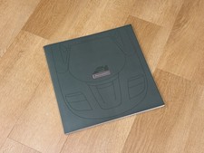 MCLAREN F1 ROADCAR SUPERCAR