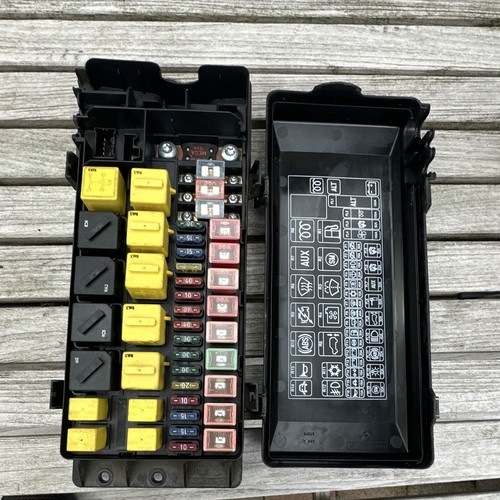 Land rover discovery - v8, fuse