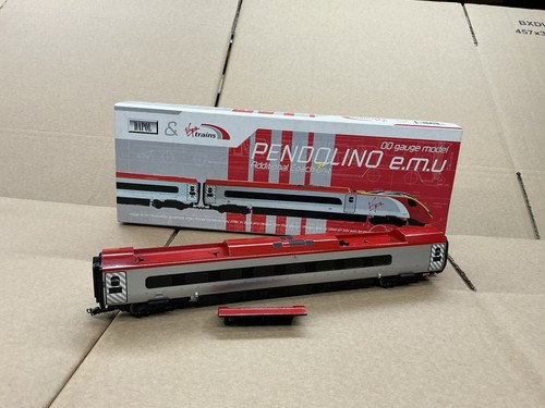 Dapol gauge passenger coach - passenger,