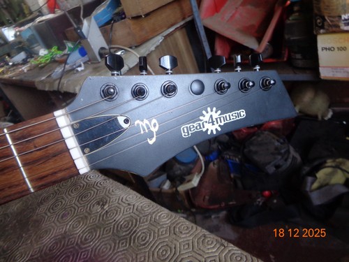 Wide neck metal - /thrash, guitar