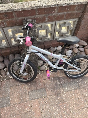 Girls carrera inch bike - girls,