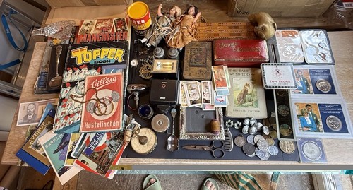 Large vintage collectables - large, job
