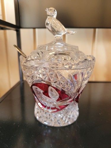 Hofbauer byrdes lidded - byrdes,