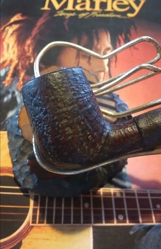 Dunhill sandblast briar - dunhill,