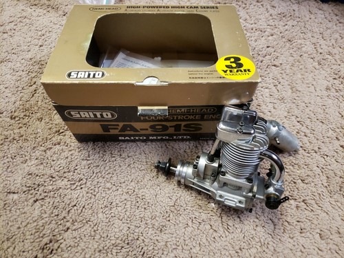 Saito engine 91s - engine,