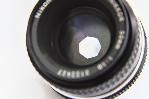 Nikon nikkor 50mm - 50mm, f/1.8