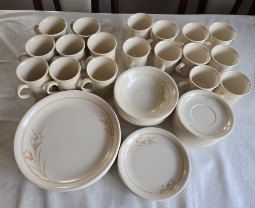 Bilton vintage piece dinner - 47,