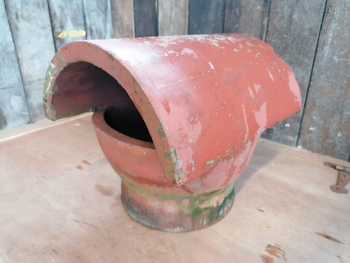 Reclaimed red terracotta - red, half