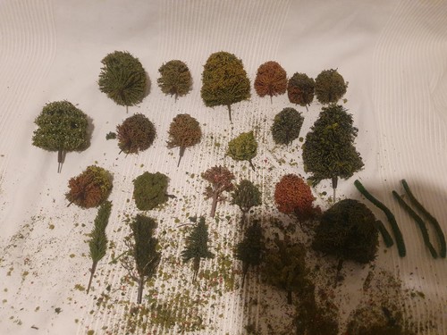 Model railway war gaming - war, trees