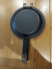 Typhoon cast iron double pan for omelettes (turns over)