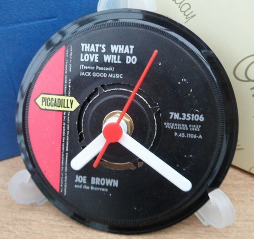 Joe brown clock - brown,