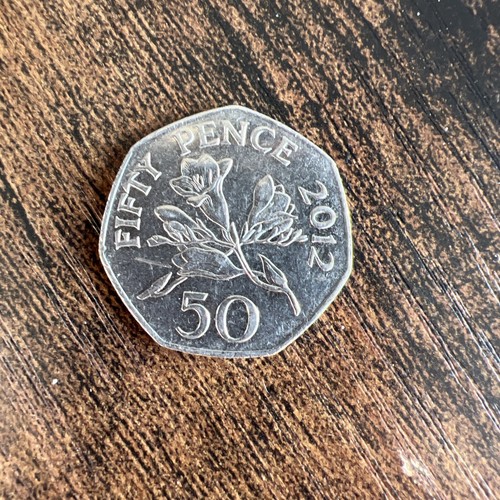 Bailiwick guernsey 50p coin - of,