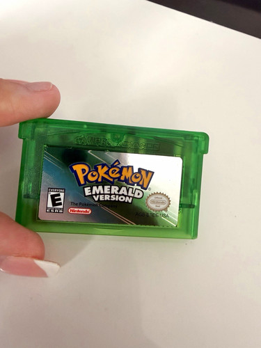 Nintendo pokémon emerald - nintendo,