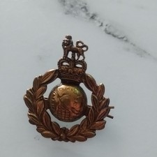Royal Marine Cap Badge QC All