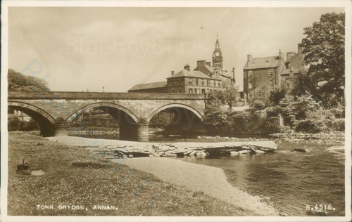 Annan town bridge valenitne