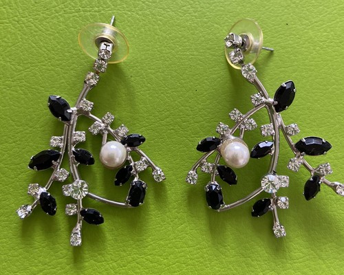 Silvertone diamanté black - silvertone,,