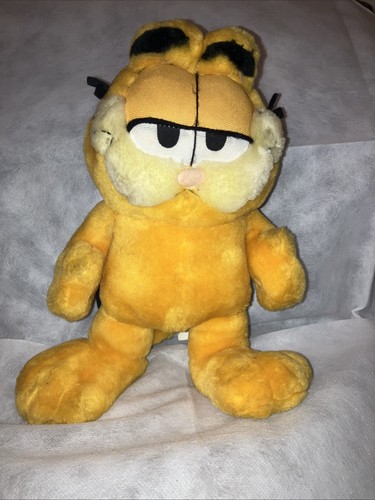 Garfield plush toy collectible - garfield,