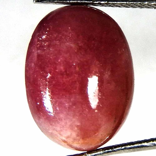 Natural pink ruby - ct.,
