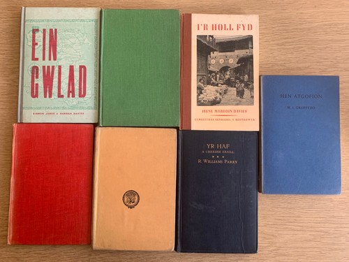 Welsh language books - x,