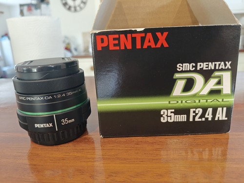 Pentax 35mm 4 al lens - da, f/2.4