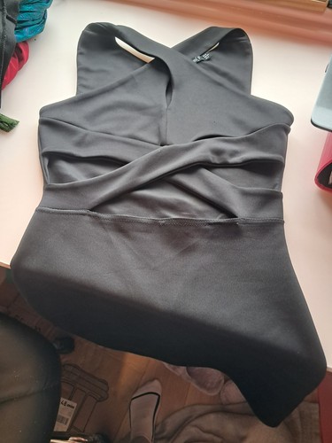 Mid length black - mid,