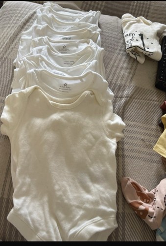 Baby vests - 9,