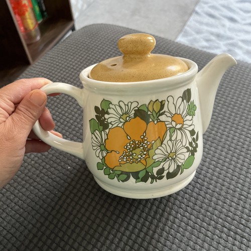 Vintage retro floral sadler - vintage,