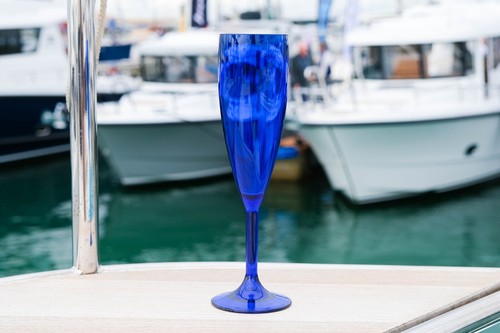 Pink prosecco flutes - flutes,