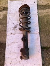 Breaking KIA Sorento 2011 nearside front shock absorber damper Diesel