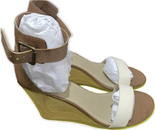 BRAND NEW! Kenneth Cole