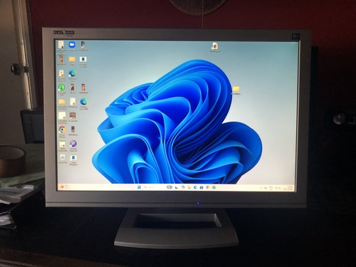Hd lcd tft - 22",