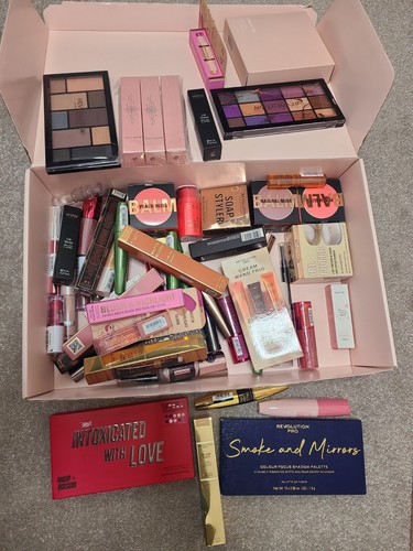 Huge makeup bundle job lot - job,