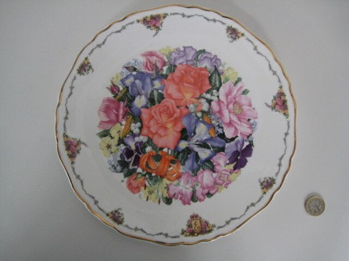 Royal albert collectors large - royal,