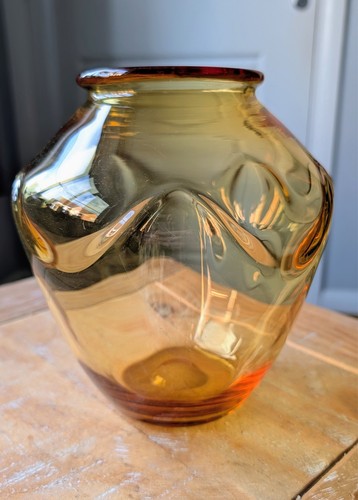 Whitefriers glass vase william - glass,