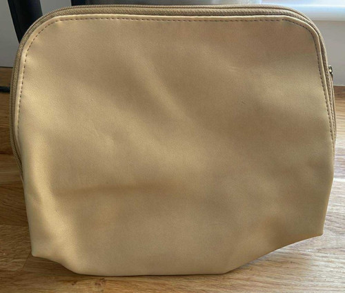 Avon gold toiletries bag - avon,