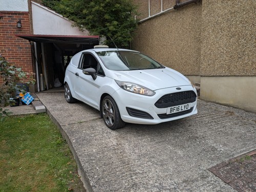 Ulez compliant 2016 ford - ,
