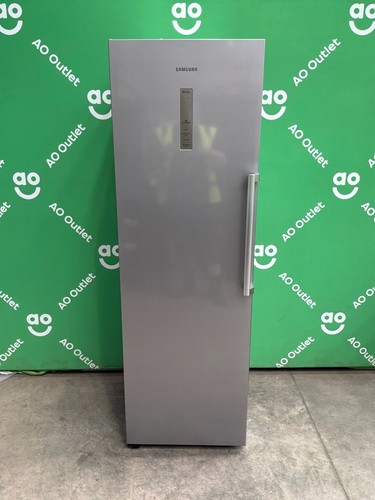 Samsung tall freezer silver - tall,