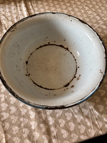 Vintage enamel bowl light blue - light,