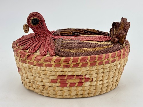 Vintage woven straw chicken - vintage,